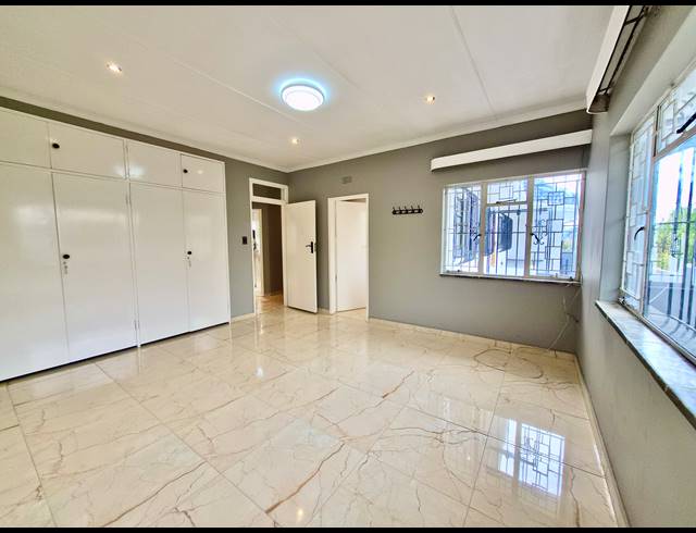 3 bed property to rent in ILLIONDALE